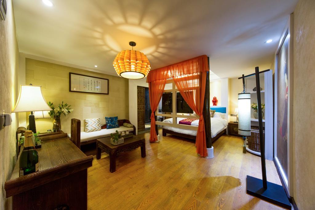 Lijiang Yuntian Palace Hotel חדר תמונה