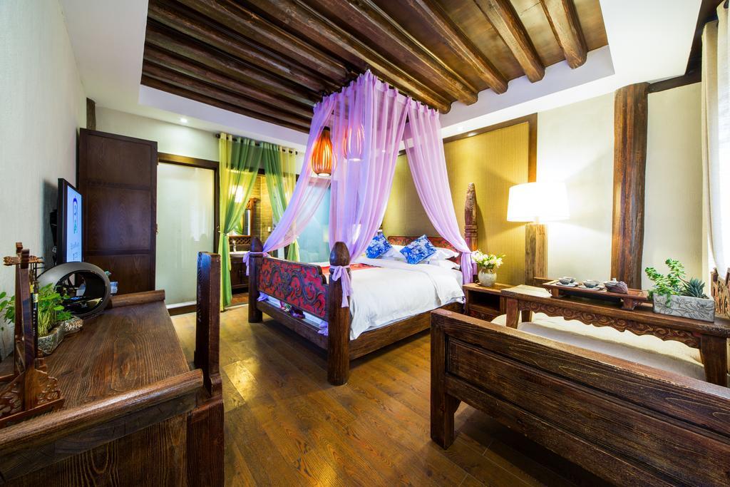 Lijiang Yuntian Palace Hotel חדר תמונה